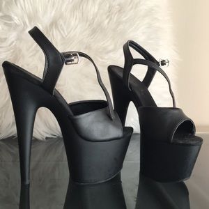 Pleasser exotic dancer shoes